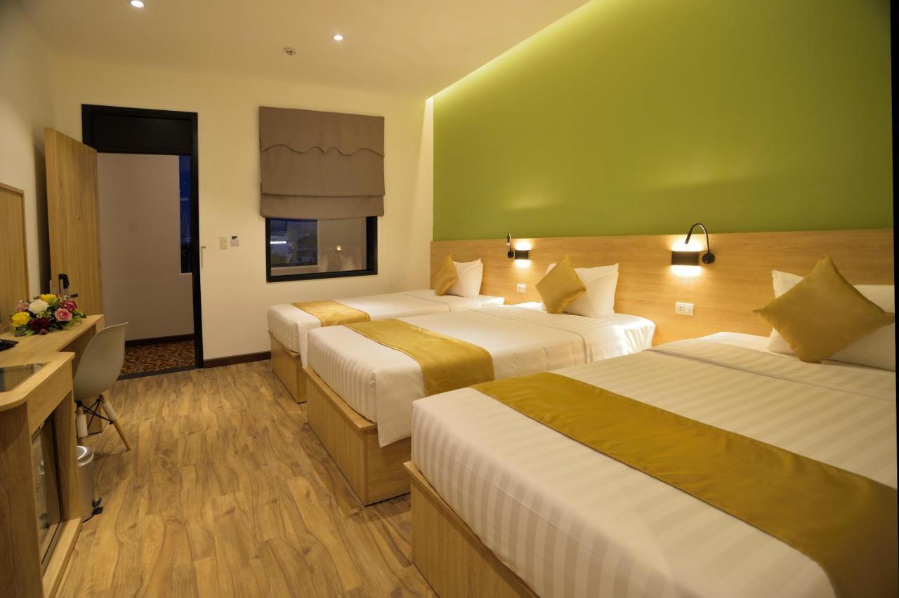 Pandora Saigon Hotel Хошимин Екстериор снимка